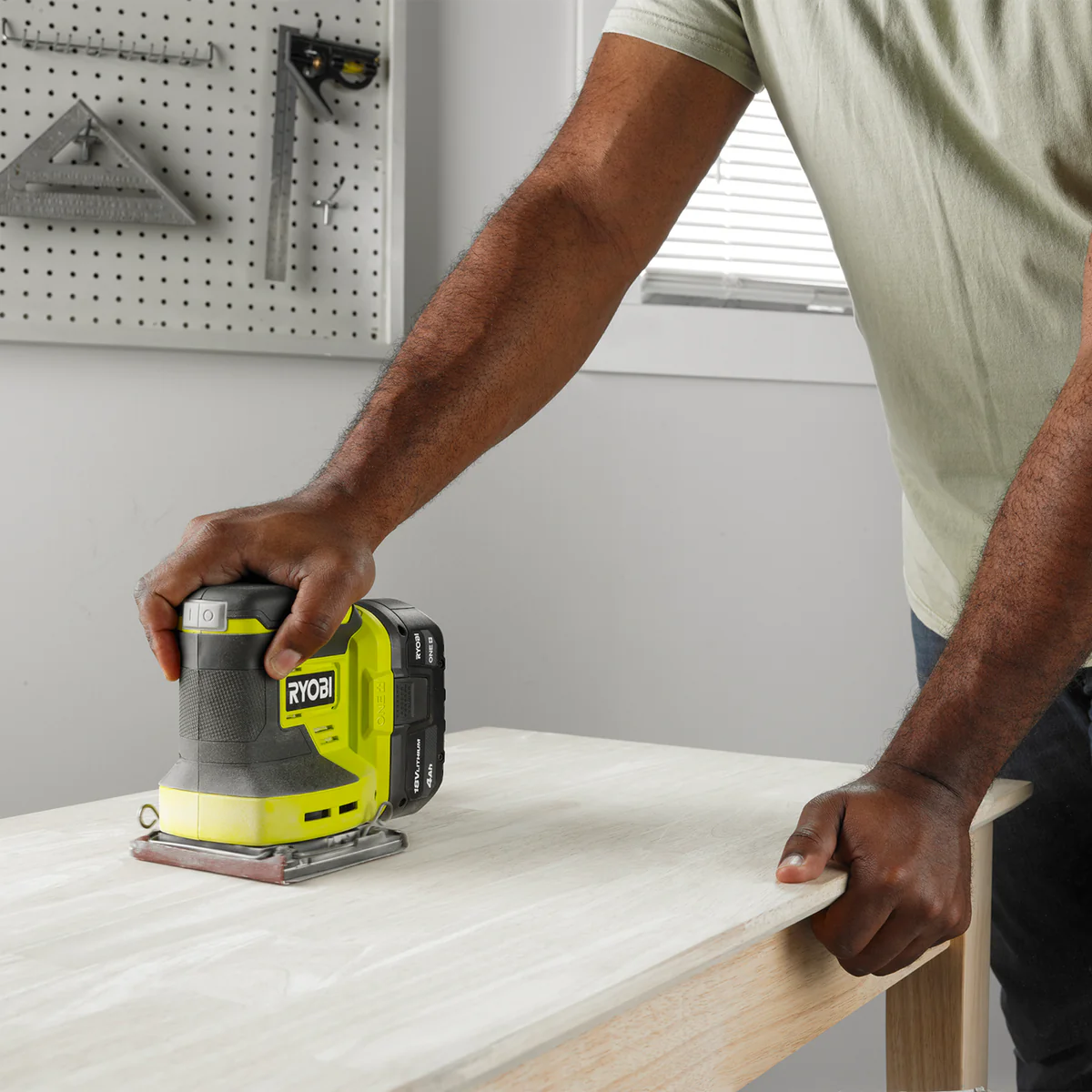Ryobi 18V One Sheet Sander RSS1814 - Tool Only - Compact - 14,000 OPM - Image 3