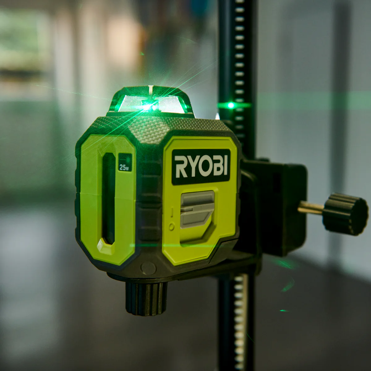 Ryobi 25m 360 Green Line Laser - Self-Leveling - Accurate Alignment - Image 5