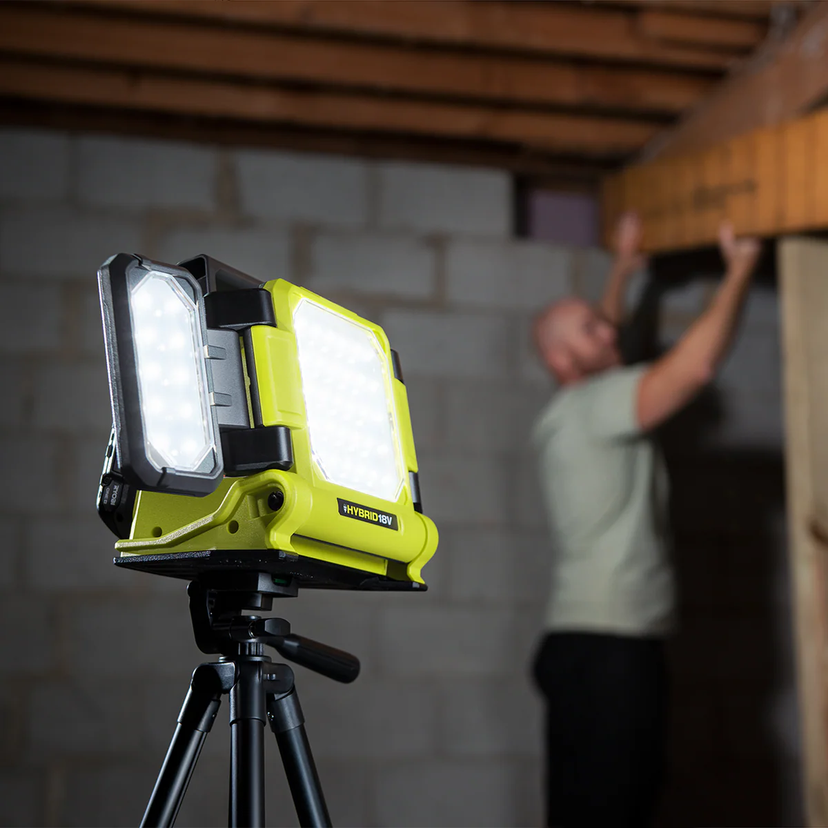 Ryobi Hybrid Panel Light - 2500 Lumens - Adjustable - Portable - Image 2