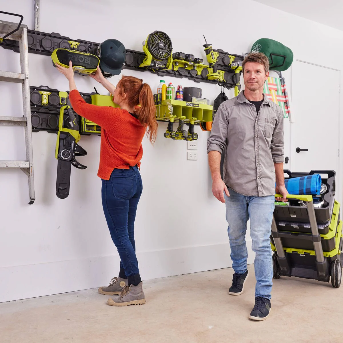 Ryobi Link 12 Piece Wall Kit - Modular Storage System - 838mm Rails - 94kg Capacity - Image 3