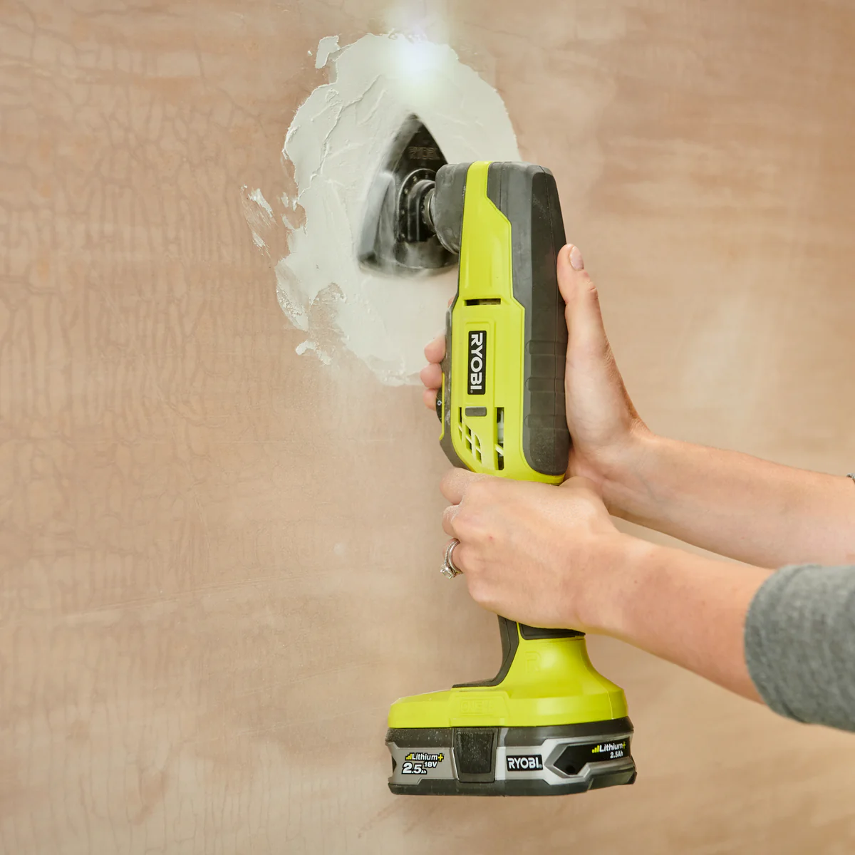 Ryobi Multi-Tool Kit - 18V - Oscillating - Variable Speed - Image 3