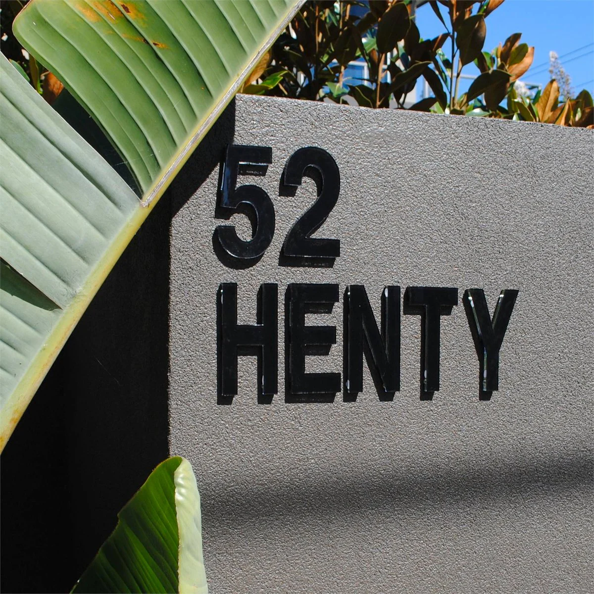 Sandleford 120mm Black Ultra Acrylic House Letter A - Durable Weather Resistant Design - Image 2