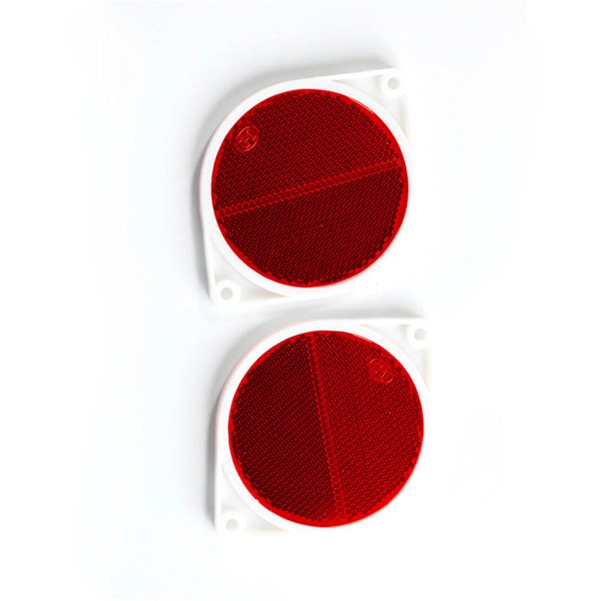 Sandleford Red Round Reflector - 2 Pack - Automotive Safety Reflectors - Image 2