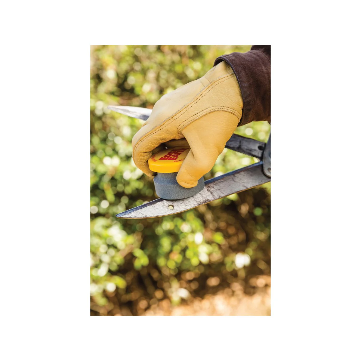 Smith S Edgeeater Sharpening Stone - Handheld Tool Sharpener 66.3mm - Durable & Portable - Image 4