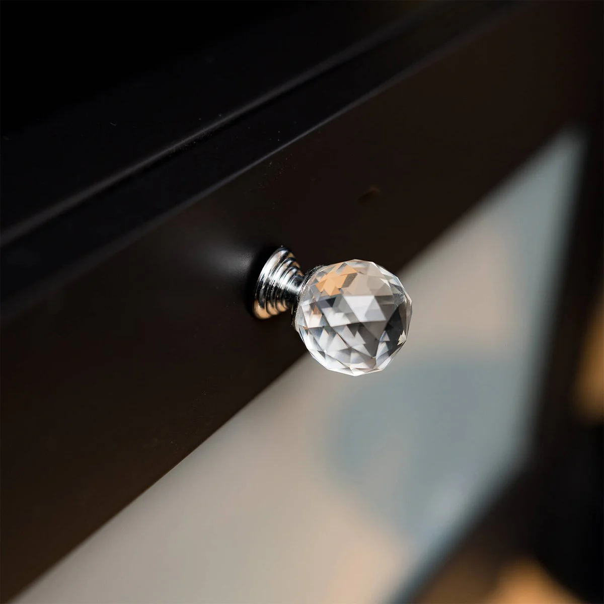Taskmaster Crystal Cabinet Knob Pack of 4 - 25mm - Durable Steel - Image 4