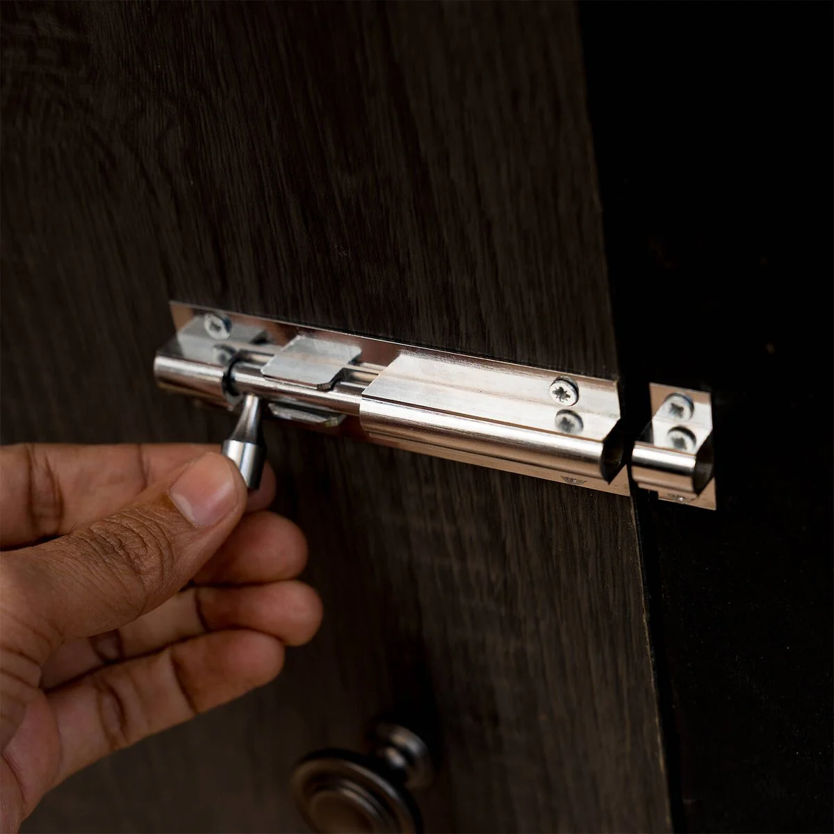 Taskmaster 100mm Chrome Plated Barrel Bolt - Solid Brass Security Solution - Image 5