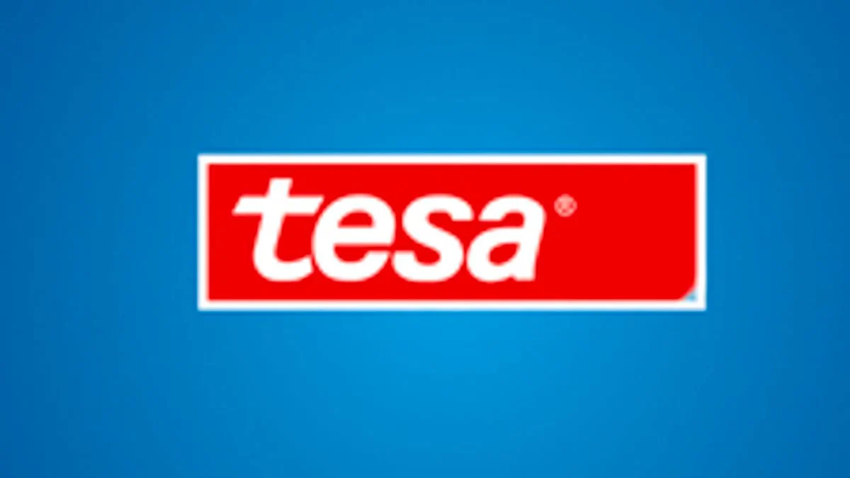 Tesa Loxx Toilet Roll Holder - Self-Adhesive - Chrome - 95mm x 150mm x 69mm - Image 4
