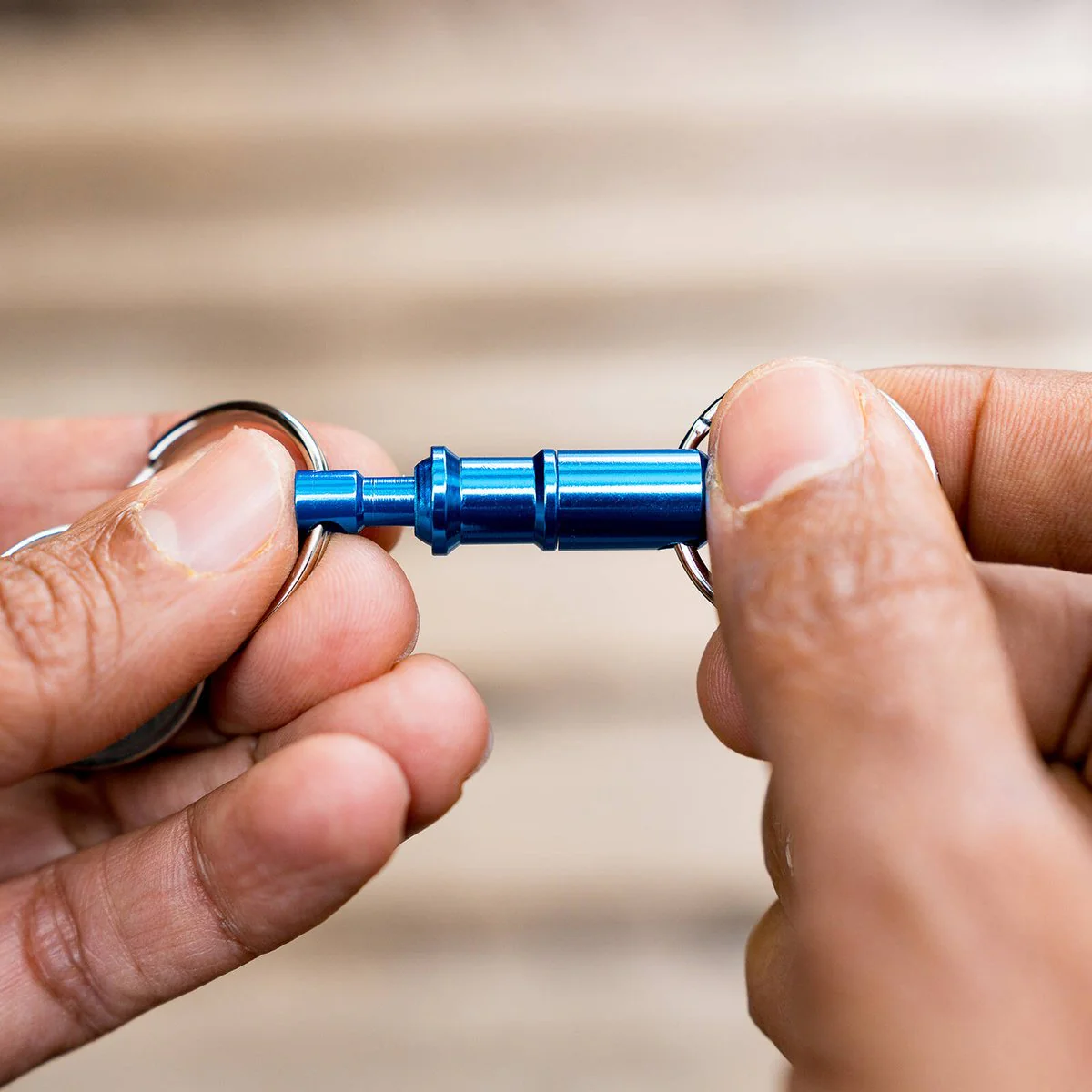 Titanium Aluminium Trigger Release Key Holder - 2 Steel Key Rings - 10mm x 39mm x 39mm - Image 6