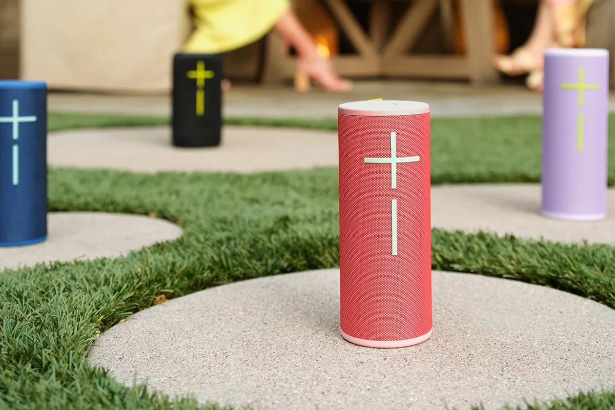 Ultimate Ears Boom 4 Portable Bluetooth Speaker (Raspberry Red) - Image 7