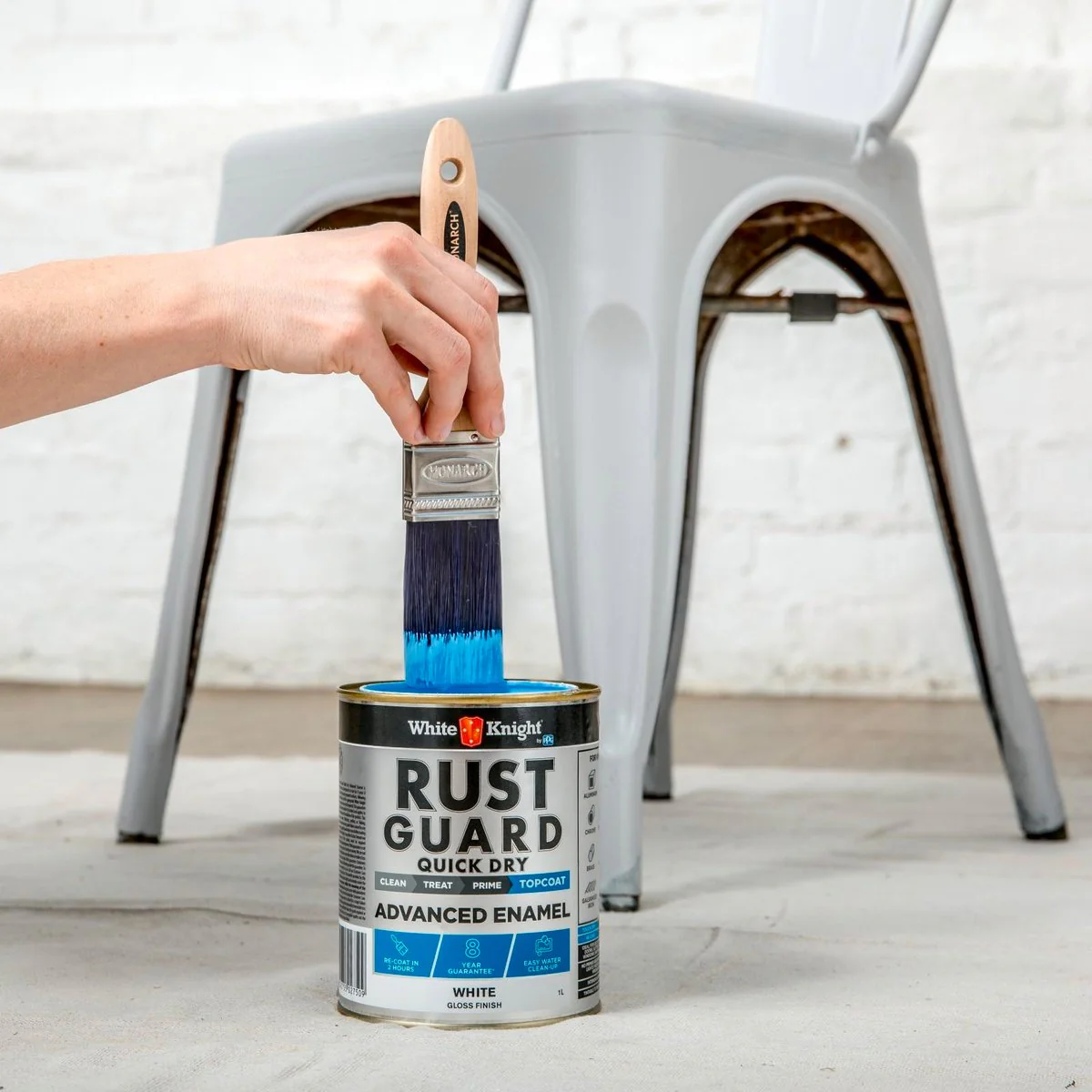 White Knight Rust Guard 1L Advanced Enamel Paint - White Gloss - Quick Dry - Image 2