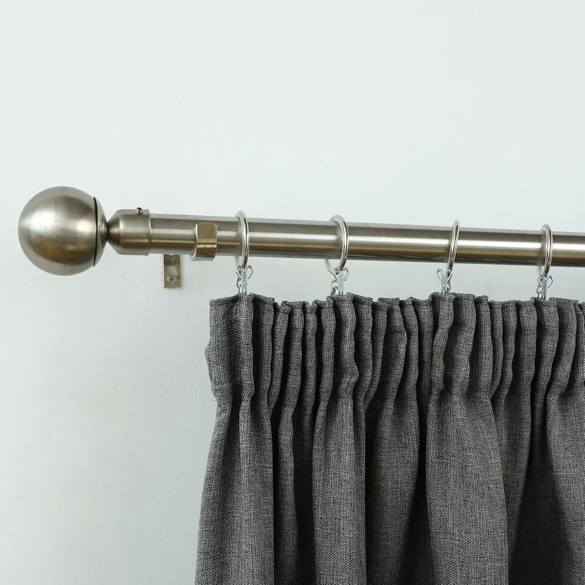 Windoware Slip in Curtain Hook - 35mm - Shiny Metal - Zinc - 14 Pack - Image 2