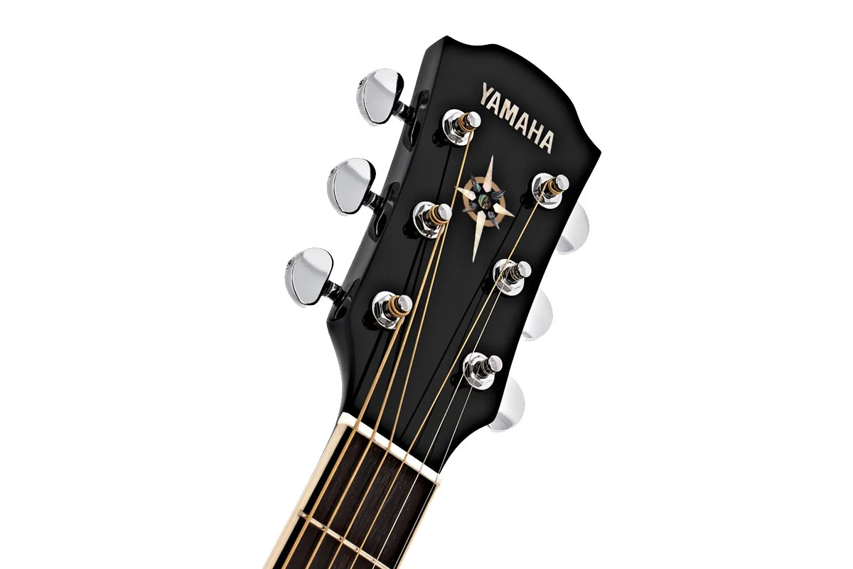 Yamaha CPX600 Acoustic-Electric Guitar in Black - Rich Tone & Comfort - Image 7