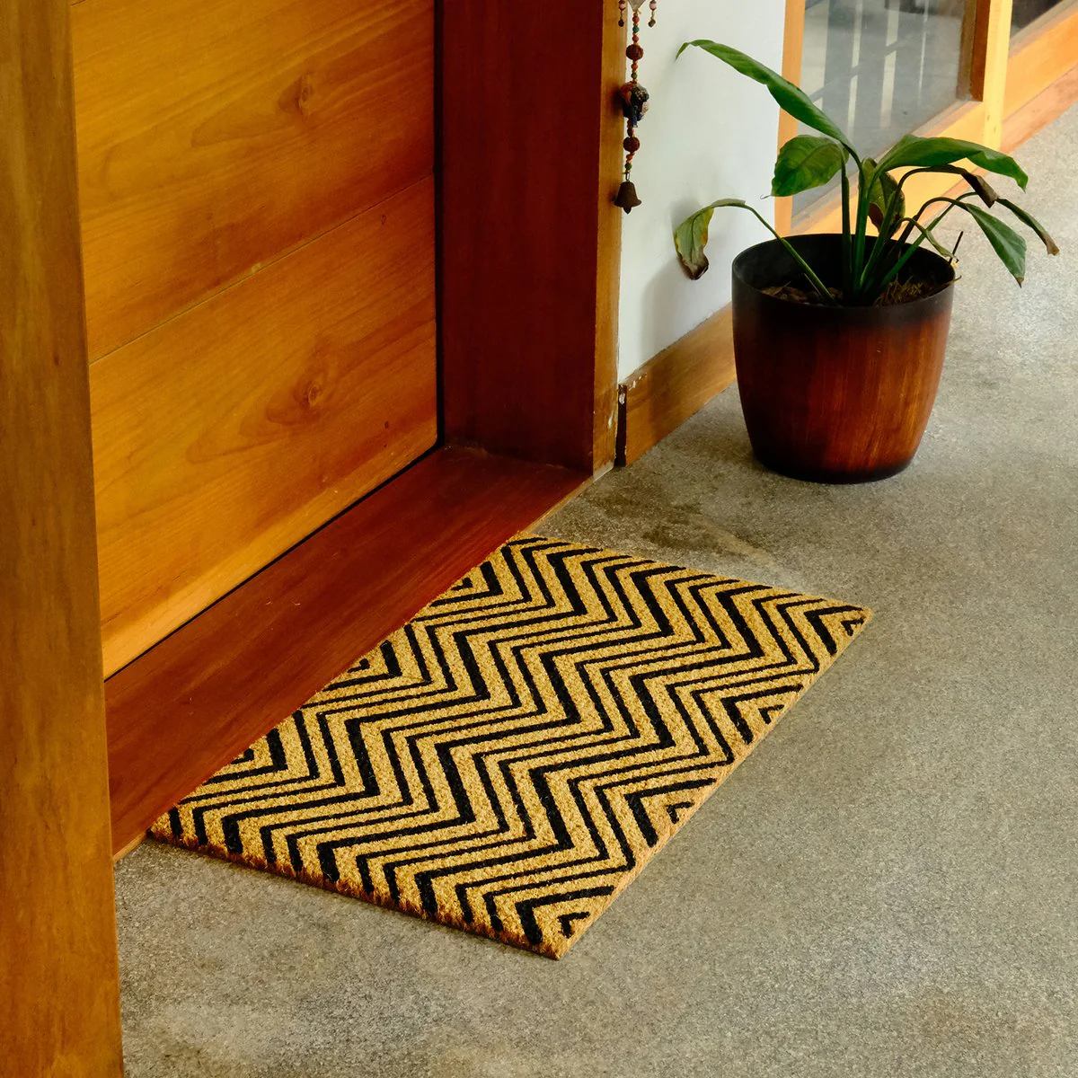 Zig Zag Coir Outdoor Mat - 40 x 70cm - Durable - Non-Slip - Dirt Trapping - Image 2